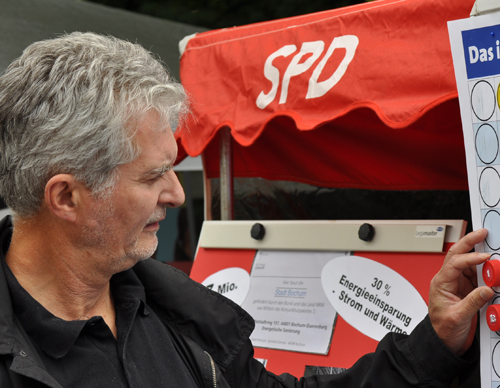 Hermann Päuser, stellvertretender Vorsitzender der SPD-Ratsfraktion. Hermann Päuser, stellvertretender Vorsitzender der SPD-Ratsfraktion.