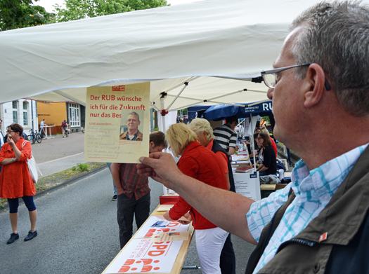 Reiner Rogall, Sprecher der SPD im Ausschuss für Infrastruktur und Mobilität mit seinen Wünschen für die Zukunft der RUB