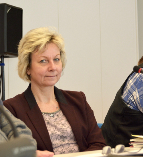 Martina Schnell ist Mitglied des Fraktionsvorstands und Vorsitzende des Ausschusses für Infrastruktur und Mobilität.