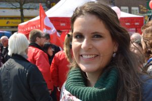 Maria Hagemeister setzt sich für eine Aufwertung der alten Musikschule in Stiepel ein.