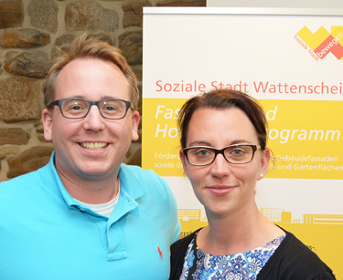 Bochum: Bei der Stadtteilkonferenz in der Alten Kirche in Wattenscheid am Montag (4. Juli 2016) haben sich Bürgerinnen und Bürger über die Projekte der Sozialen Stadt informiert. An der Konferenz nahmen auch die Ratsmitglieder Burkart Jentsch und Deborah Steffens teil.