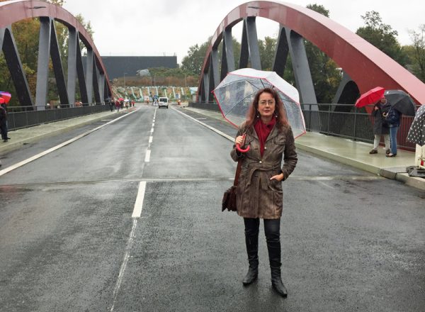 SPD-Ratsfraktion Bochum: Das Altenbochumer Ratsmitglied Simone Gottschlich bei der offiziellen Freigabe der Buselohbrücke am 6. Oktober 2017.