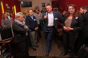 SPD Bochum Neumitgliedertreffen: MdB Axel Schäfer bei der Begrüßung