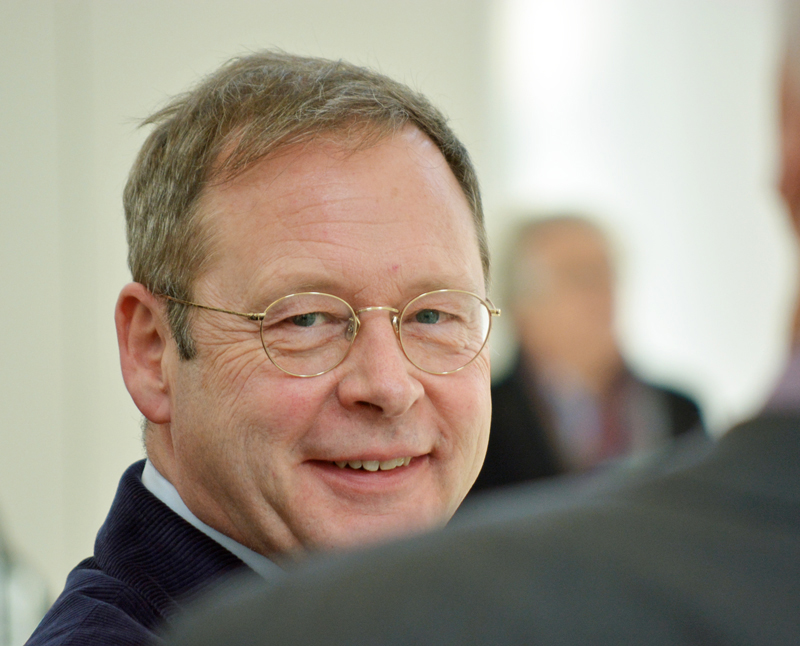 SPD-Ratsfraktion Bochum: Dr. Karsten Rudolph bei der Verabschiedung von Michael Townsend im Anneliese Brost Musikforum Ruhr. Rudolph ist Landtagsabgeordneter und Vorsitzender der Bochumer SPD.