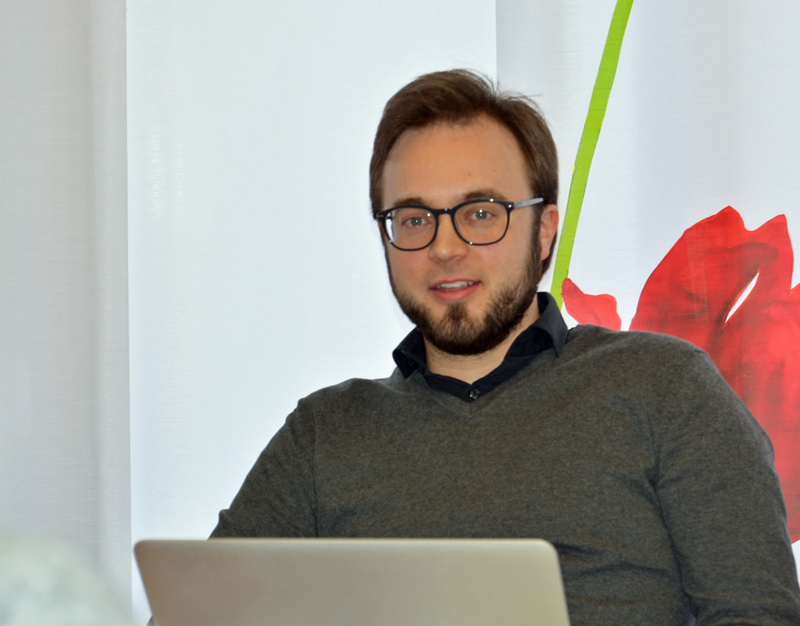 Dr. Bastian Hartmann
