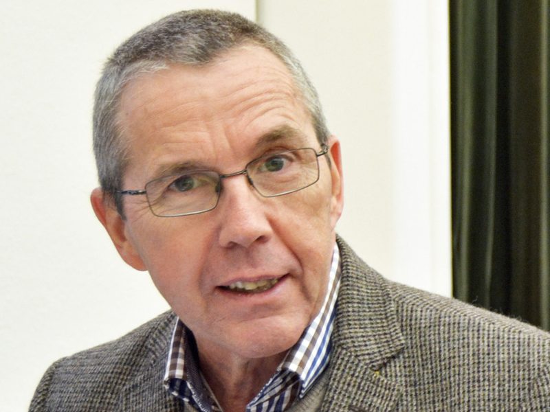 Für Ernst Steinbach, Vorsitzender des Schul-Ausschusses, steht fest, dass das Schulzentrum in Gerthe gebaut werden muss.