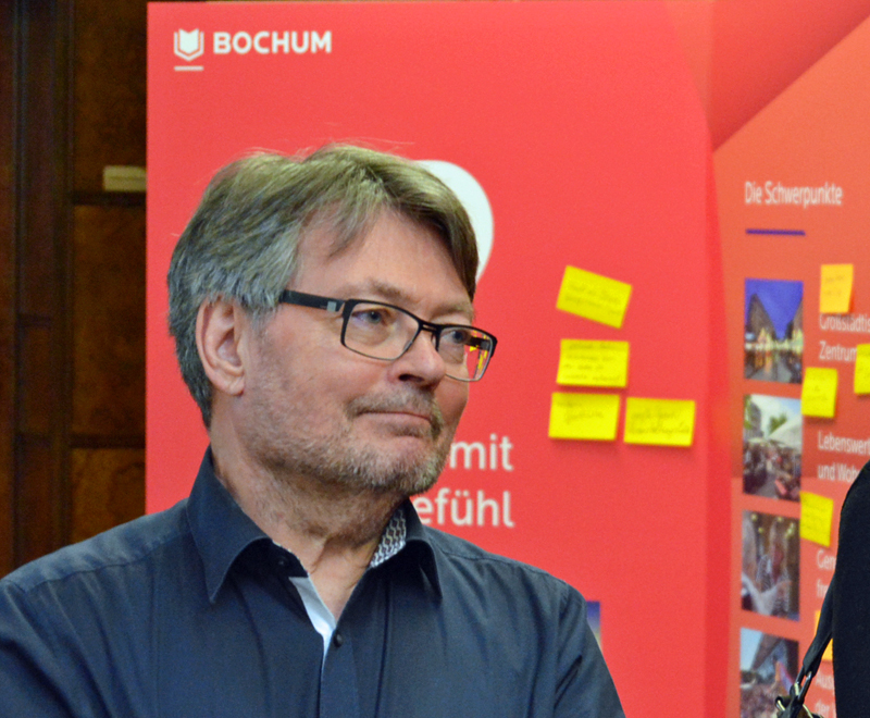SPD-Ratsfraktion Bochum: Ratsmitglied Peter Herzog / Freibad Werne ist Teil des Integrierten Stadtentwicklungskonzepts.