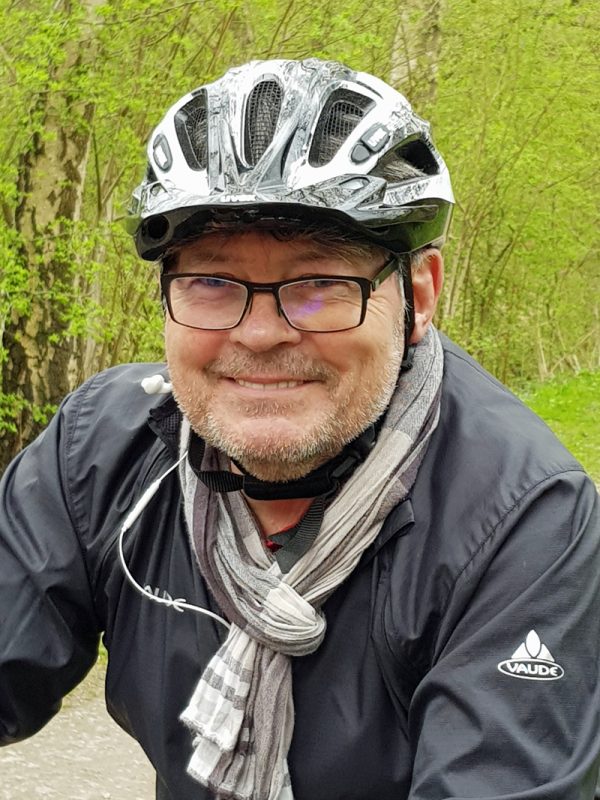 Peter Herzog ist sportpolitischer Sprecher der SPD im Rat. Die Rundfahrt führte übrigens auch durch seinen Wahlkreis Eppendorf.