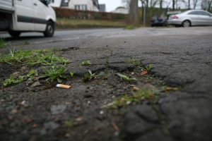 Auf SPD-Anregung wird die Stadt ein Programm zur zusätzlichen Sanierung von Gehwegen auflegen.