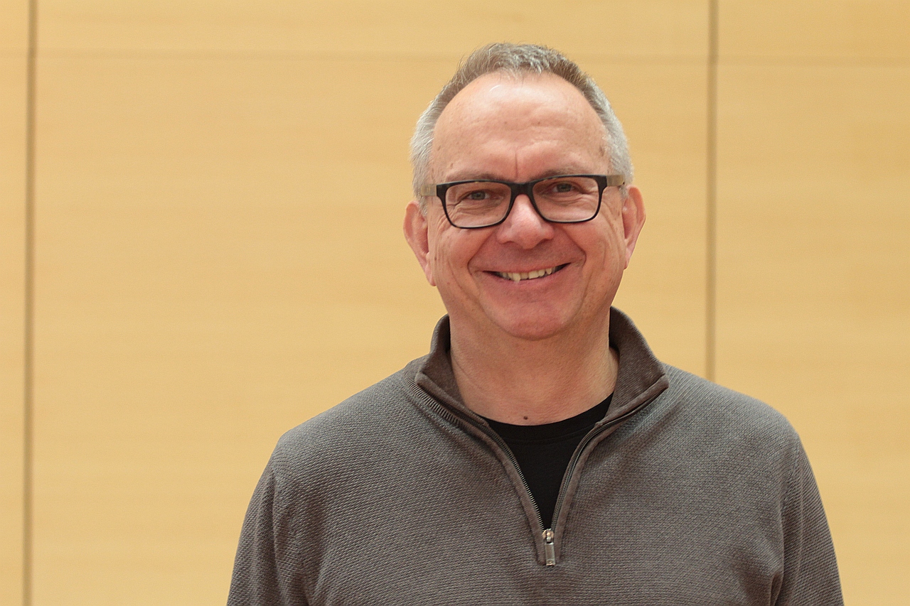 Dr. Hans Hanke