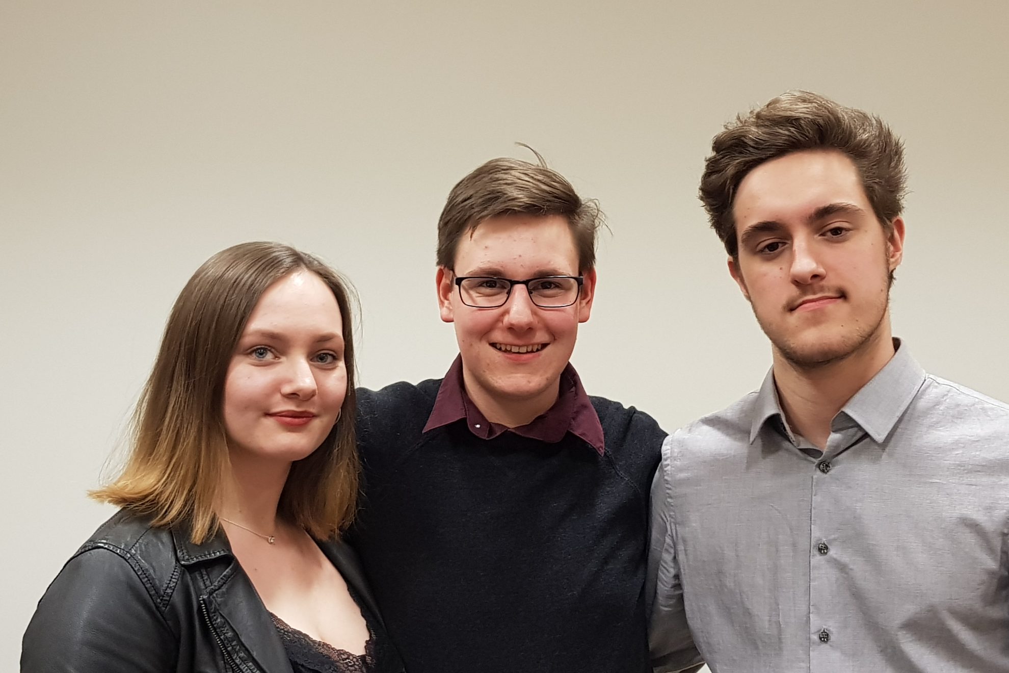 JSAG Bochum (Vorstand): Lara Werdehausen (stv. Vorsitzende der JSAG), Jan Eric Wolf (Vorsitzender der JSAG) und Vincent Louis Schlinkmann (stv. Vorsitzender der JSAG)