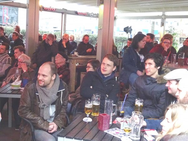 Auf ein Pils mit Kevin Kühnert und Oliver Basu Mallick: Publikum