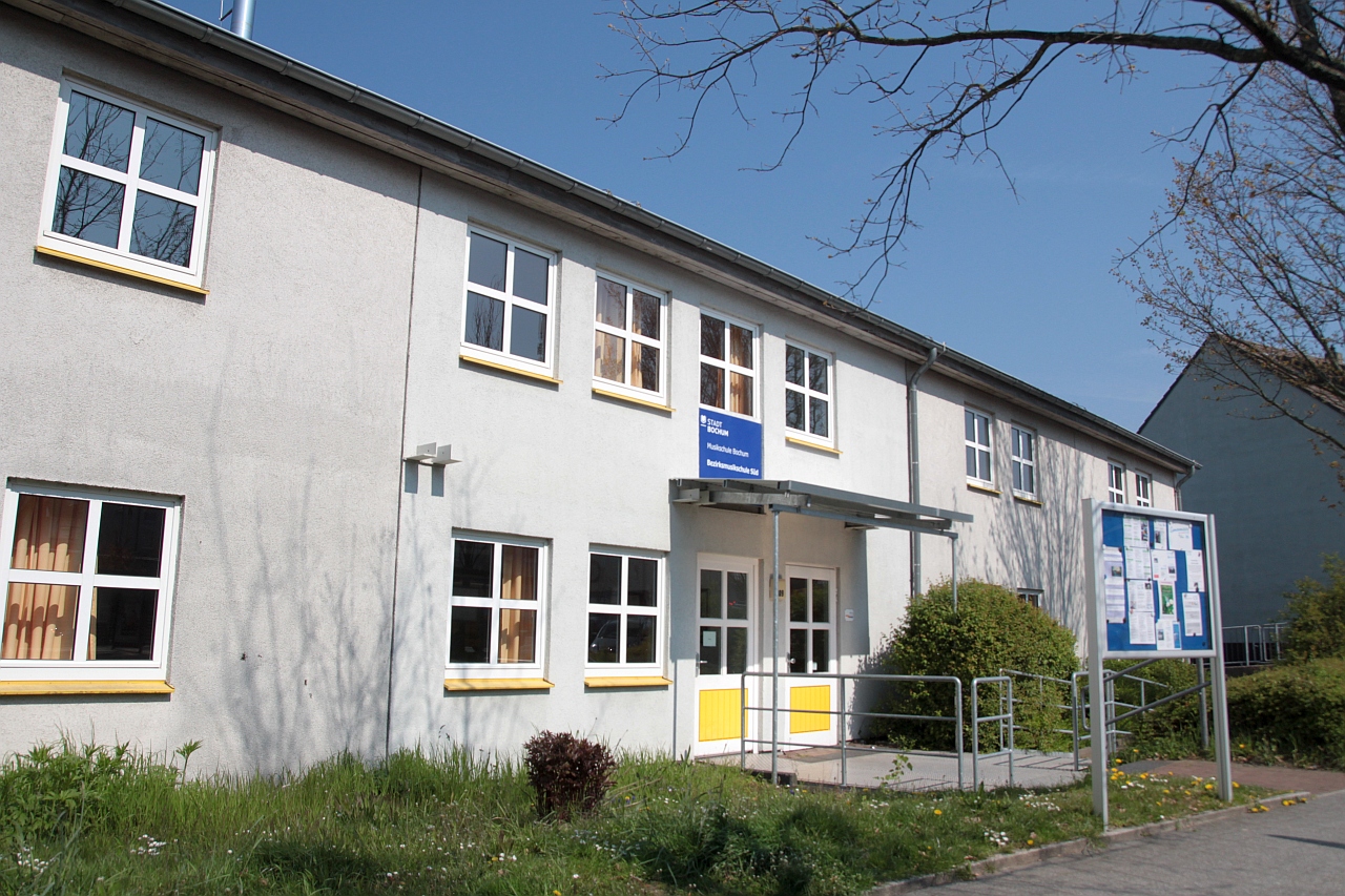 Die Musikschule Stiepel soll ein Treffpunkt für Jung und Alt werden.