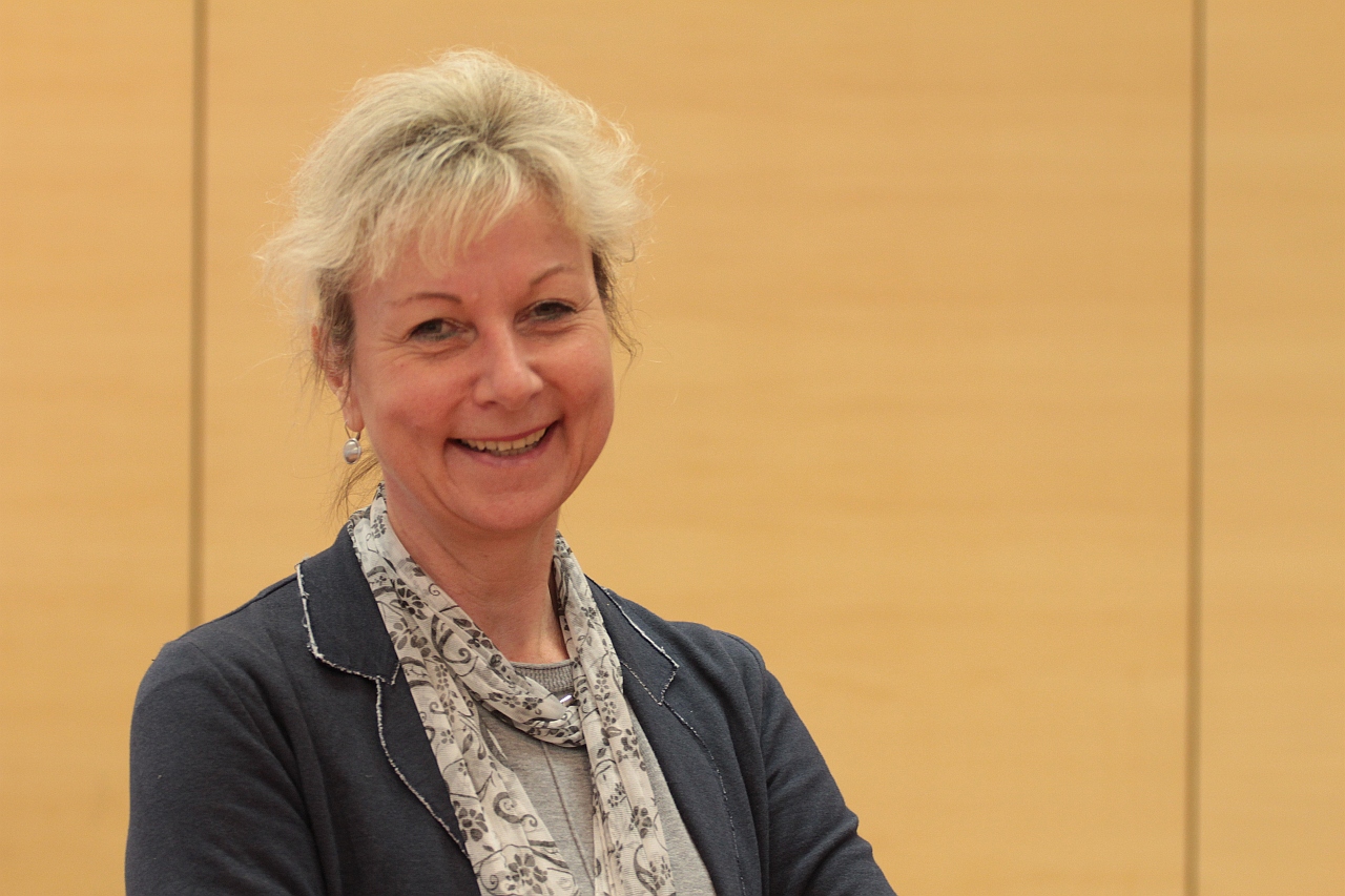 Martina Schnell