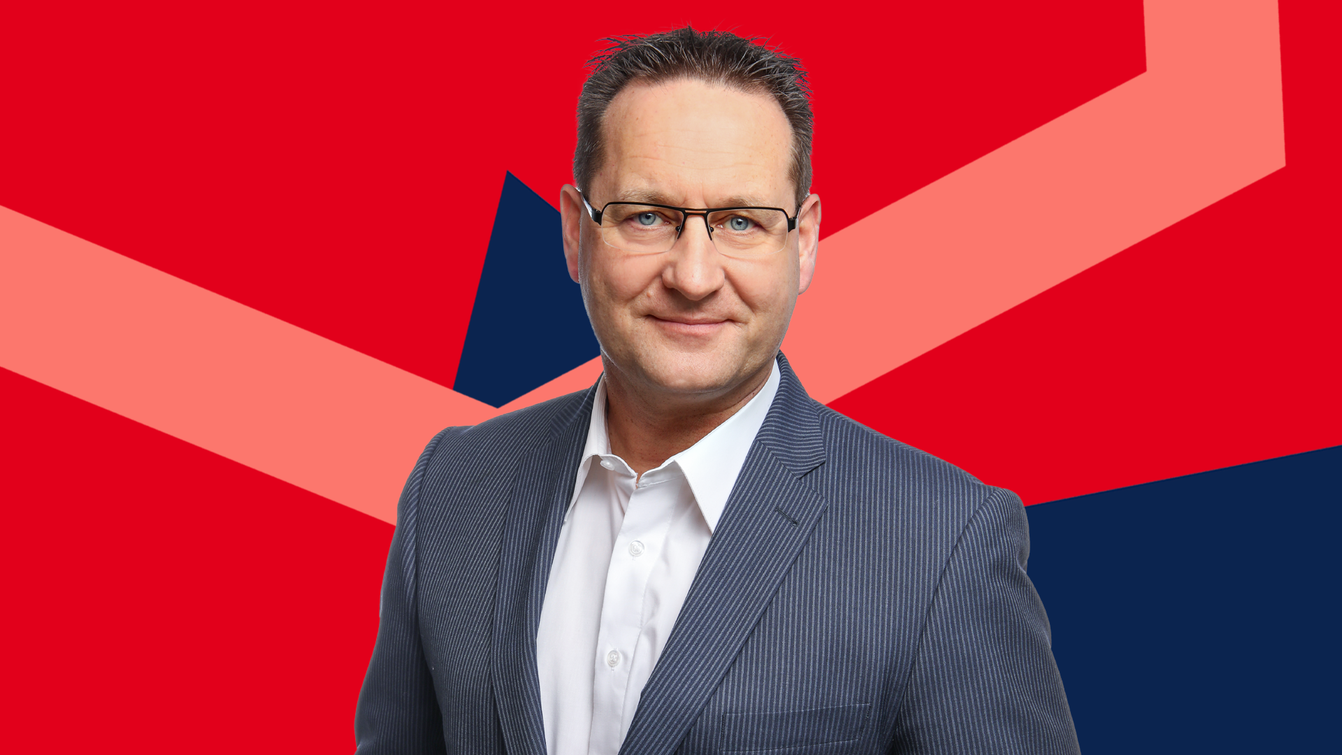 Holger Schneider freut sich über den Fortschritt an den Grummer Teichen.