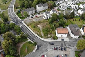 Thilo Elsner setzt sich für einen sicheren Übergang an der Kreuzung An der Holtbrügge/Karl-Friedrich-Straße ein.