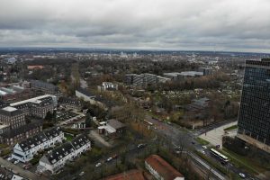 Die Königsallee wird stellenweise umgebaut.