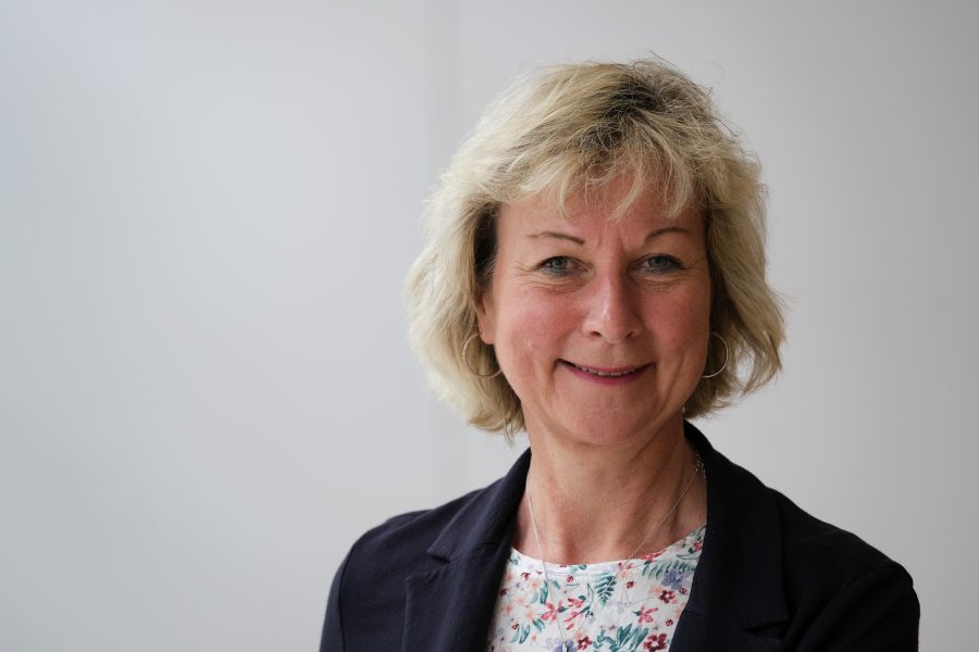 Martina Schnell