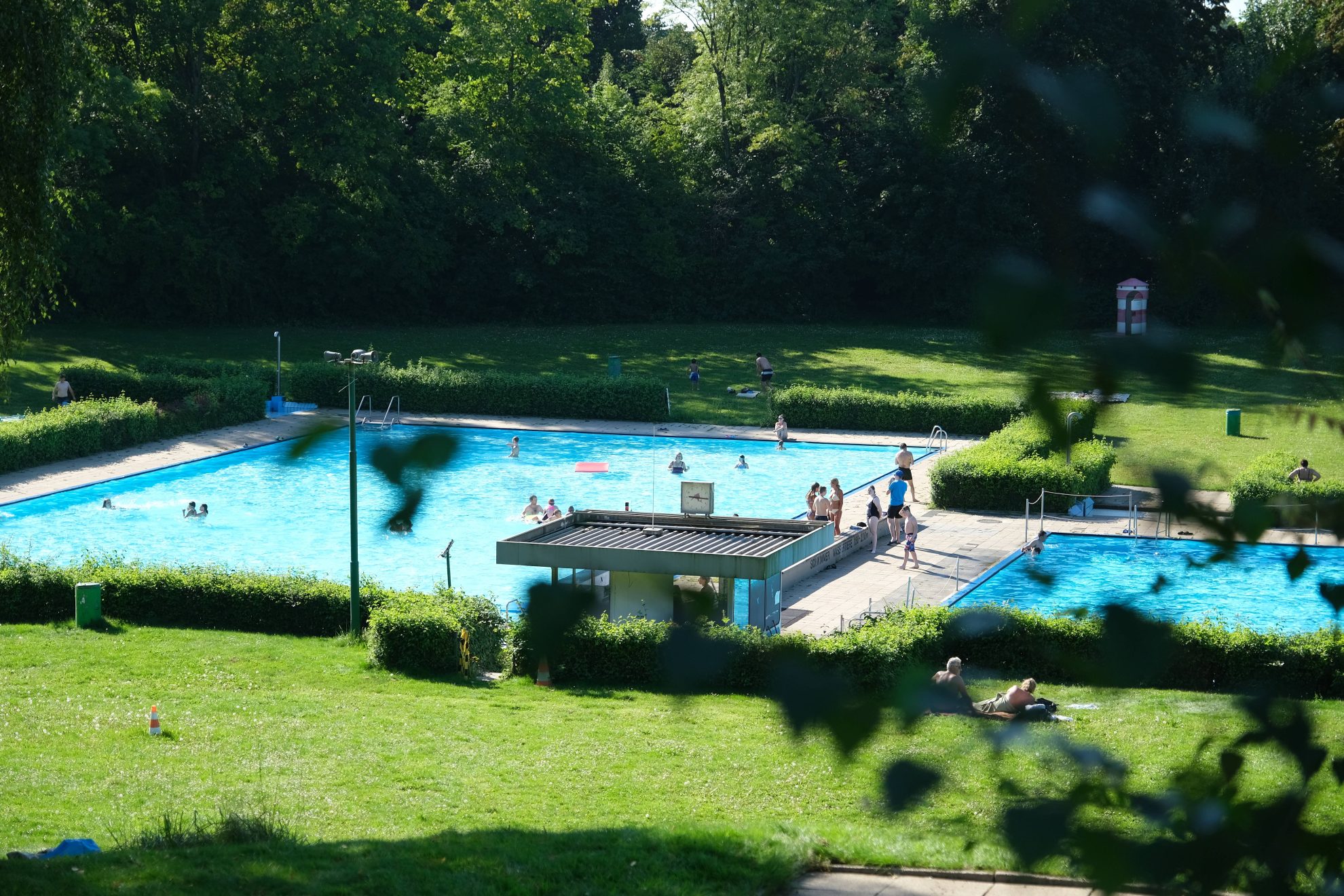 Das Südbad in Linden an seinem "letzten" Tag
